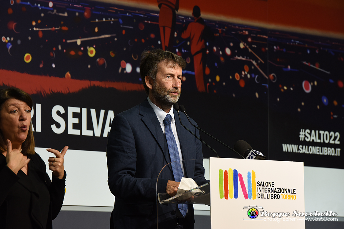 VBS_8625 - Salone del Libro 2022  XXXIV edizione - 19 Maggio 2022.jpg